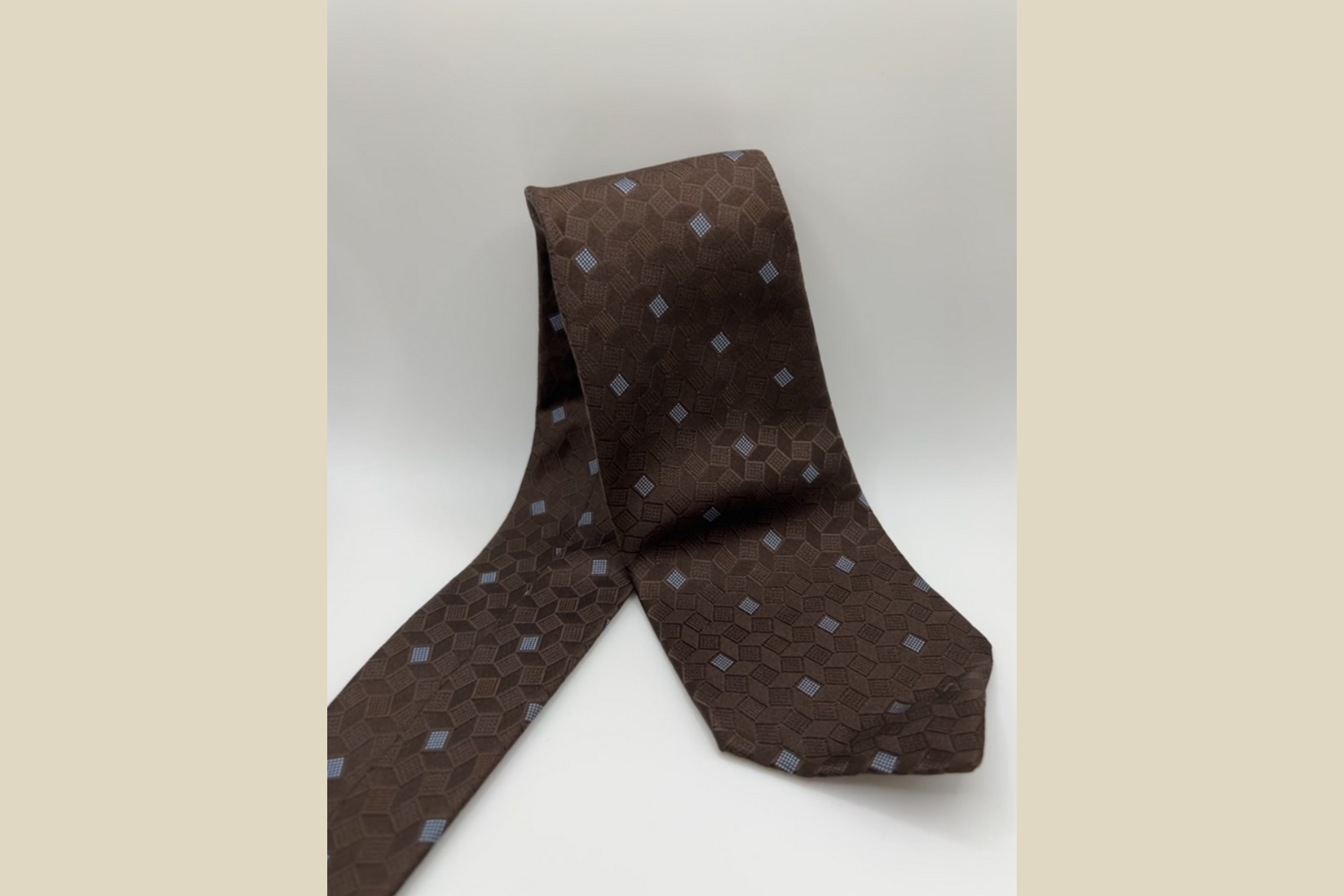 Giorgio Armani Silkeslips - Brun Geometrisk Mønster (Genskabt)
