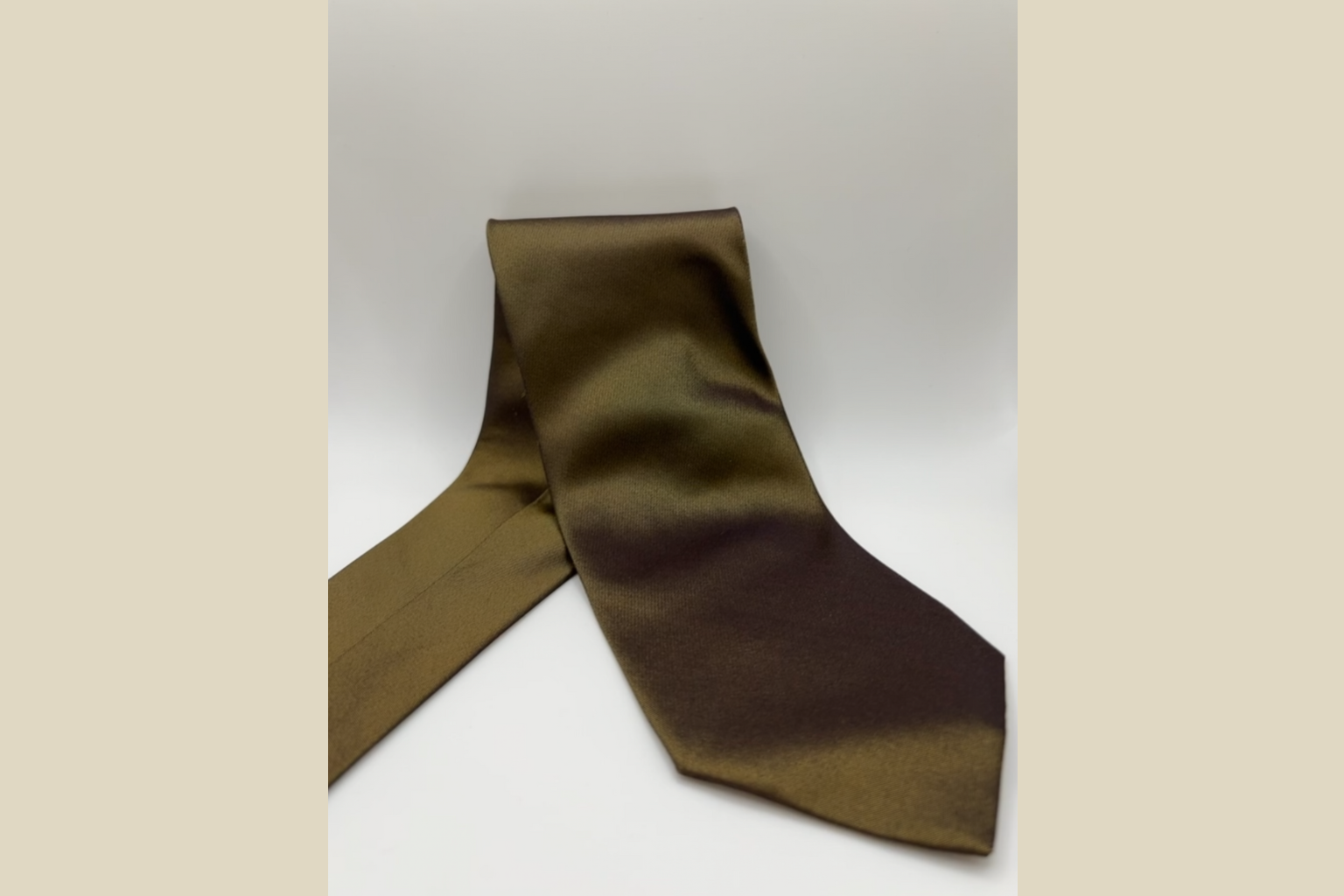 Kenzo Silkeslips - Olivengrøn Ensfarvet (Genskabt)