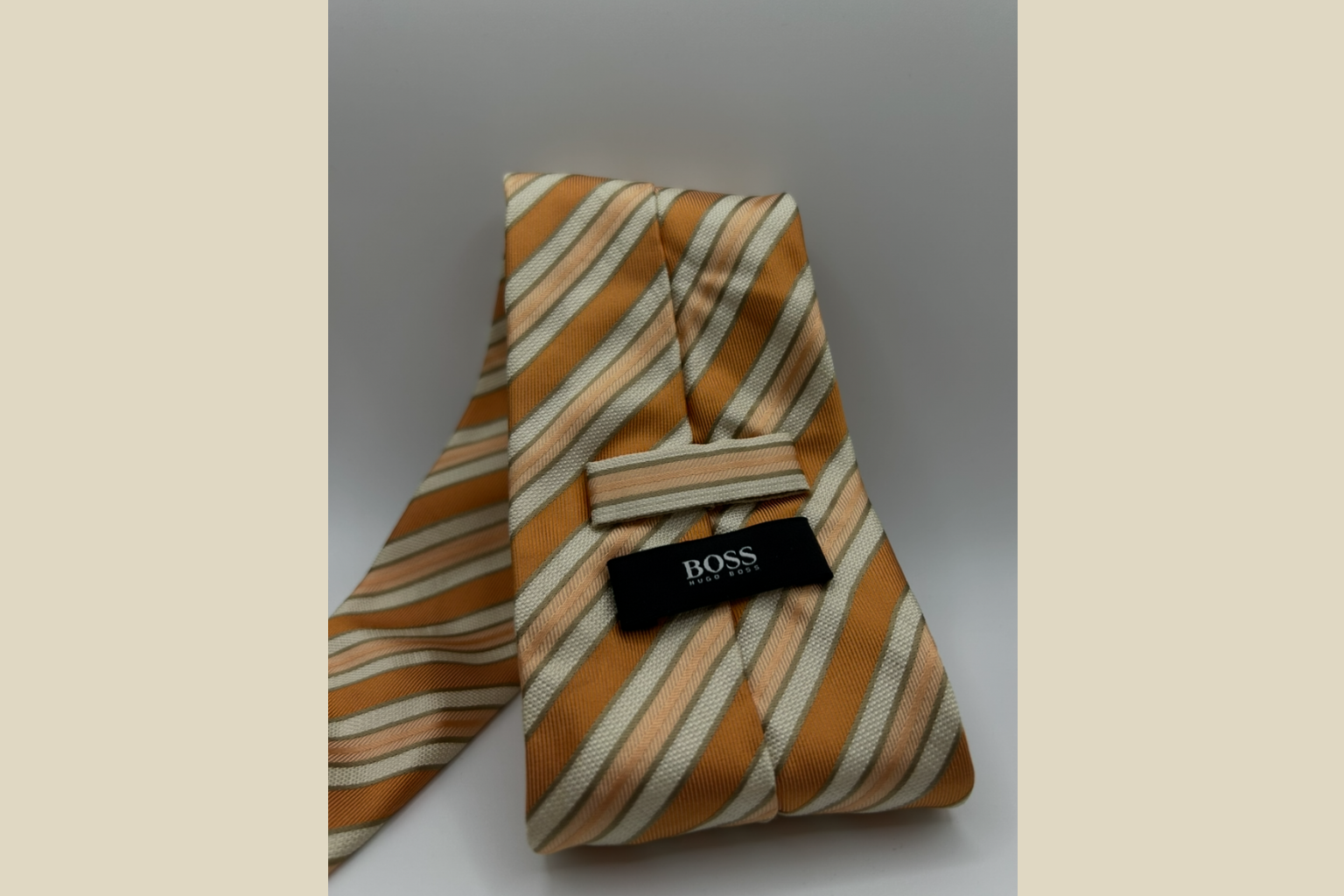 Hugo Boss Silkeslips - Orange Stribet Design