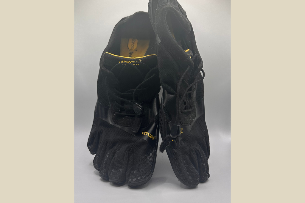 Vibram FiveFingers Løbesko - Sort/Gul Str. 42.5 Fem Tæer Design (Genbrugt)