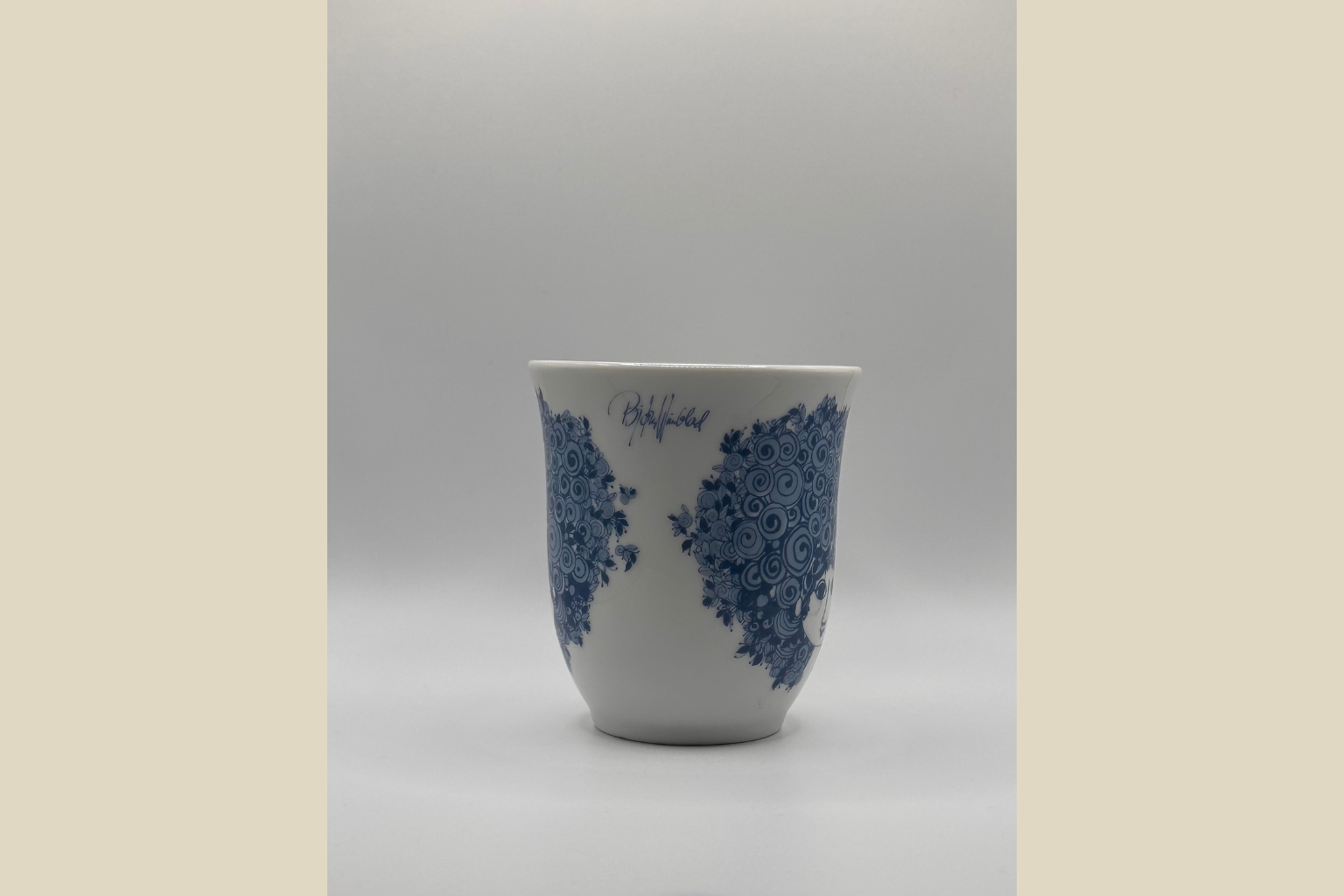 Bjørn Wiinblad Porcelænskop - Blå Mønster Danmark (Genbrugt)