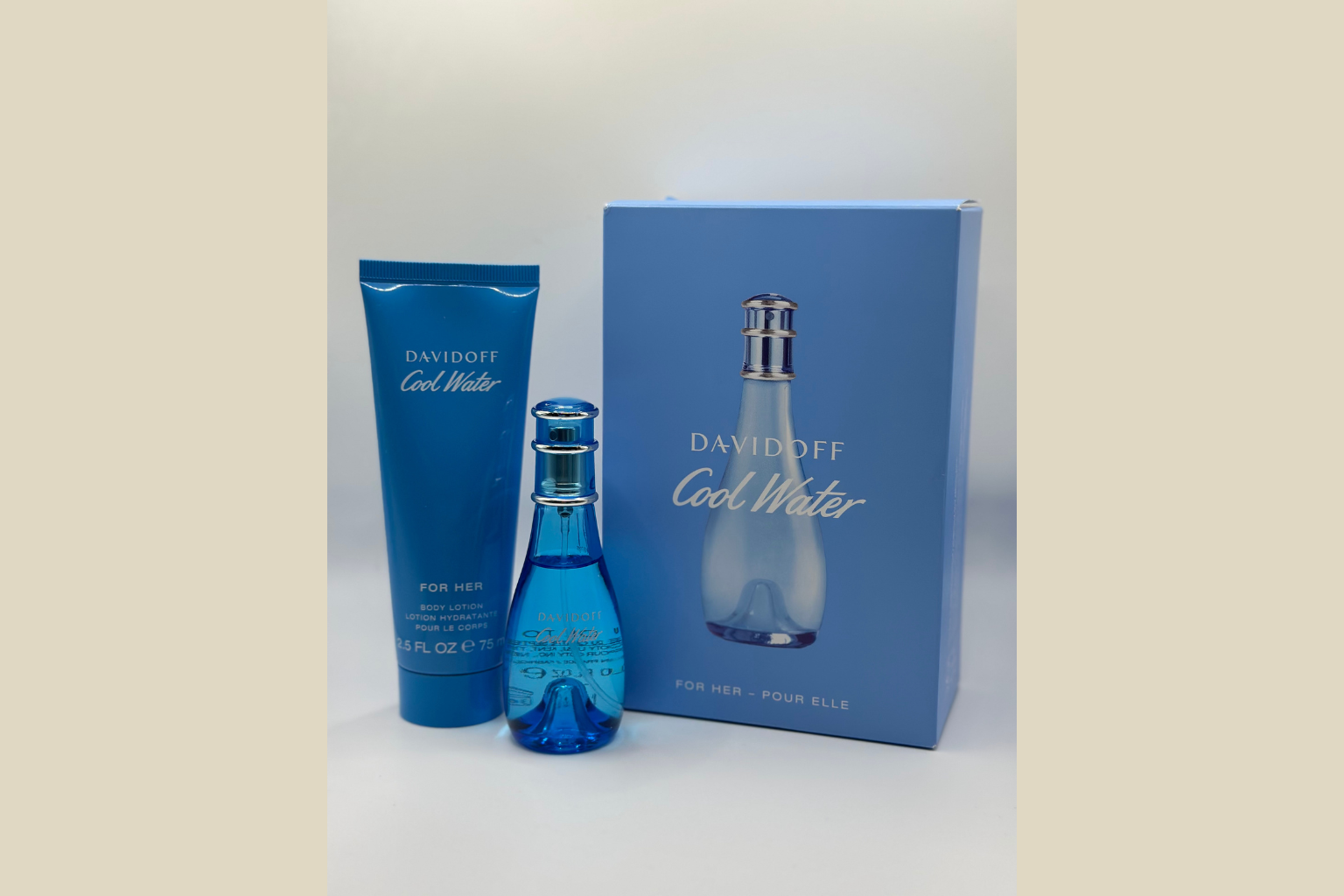 Davidoff Cool Water For Her Gavesæt - Eau de Toilette 30ml + Body Lotion 75ml