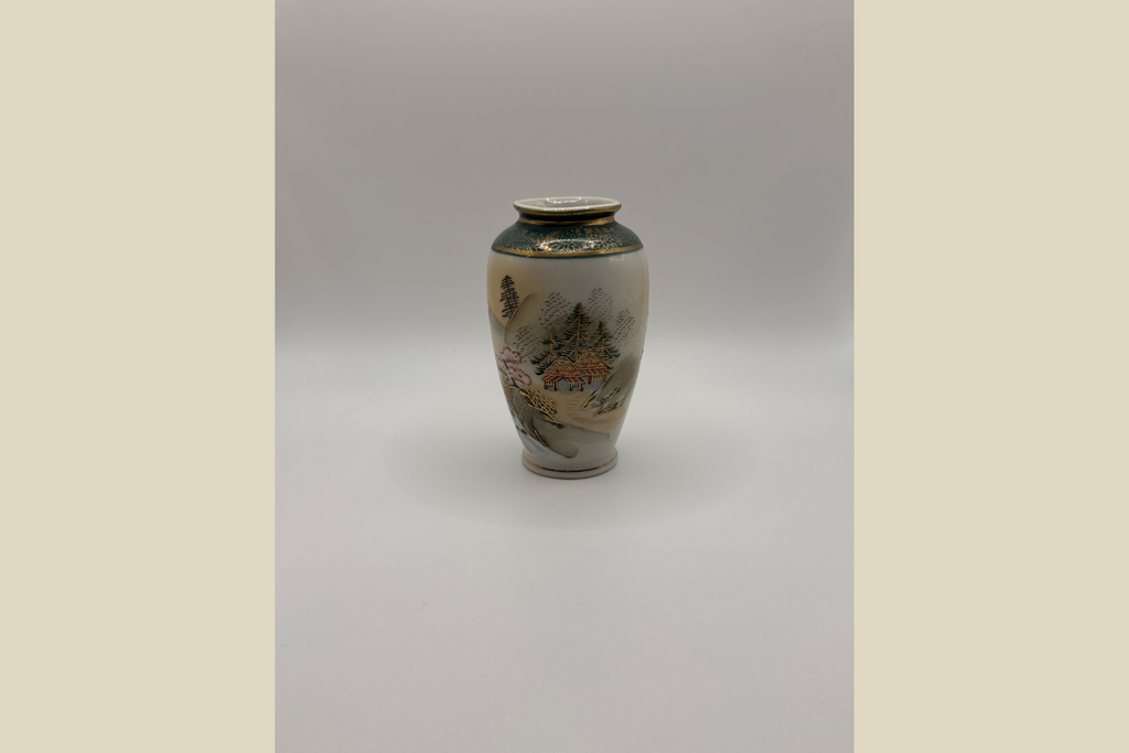 Japansk Vase med Håndmalede Landskabsmotiver - Made in Japan (Genbrugt)
