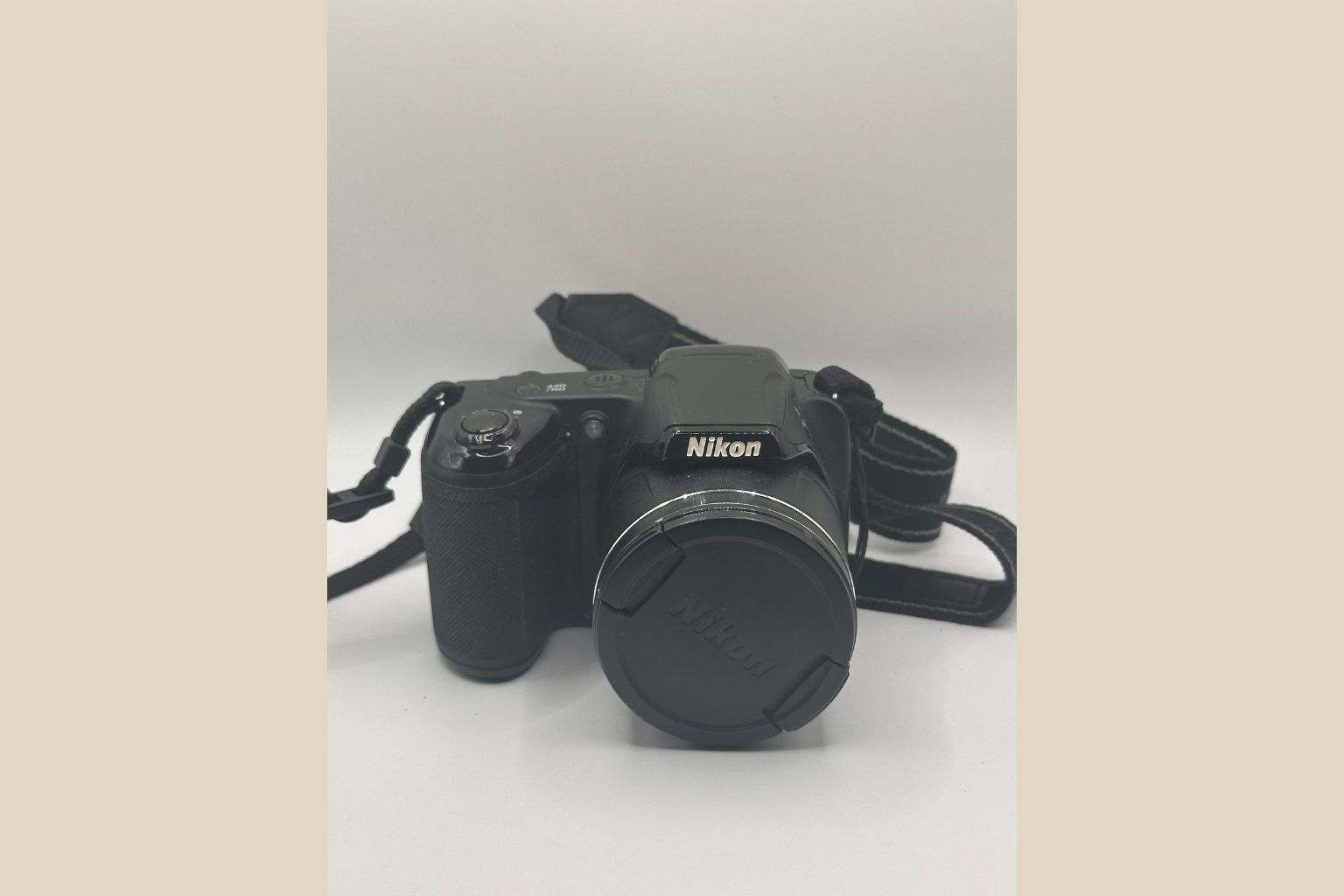 Nikon Coolpix L340 Digitalkamera - 20.2MP med 28x Zoom (Genbrugt)