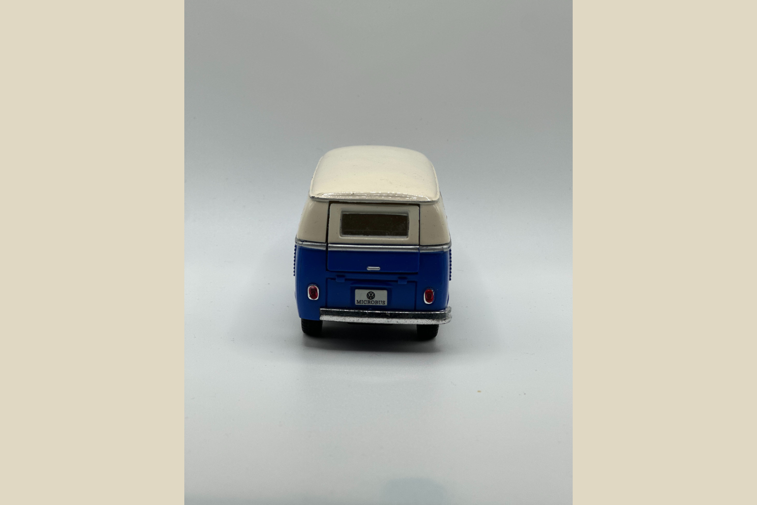 Volkswagen T1 Bus Modellegetøj - Blå/Hvid Klassiker (Genbrugt)